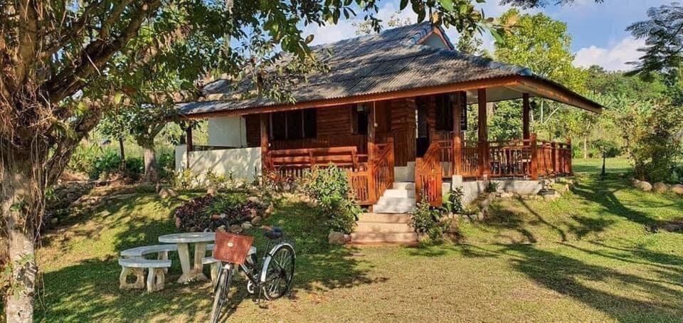 Homdoiintr Farmstay ฮ่อมดอยอินทร์ ฟาร์มสเตย์ Ban Huai Kaeo Exterior photo
