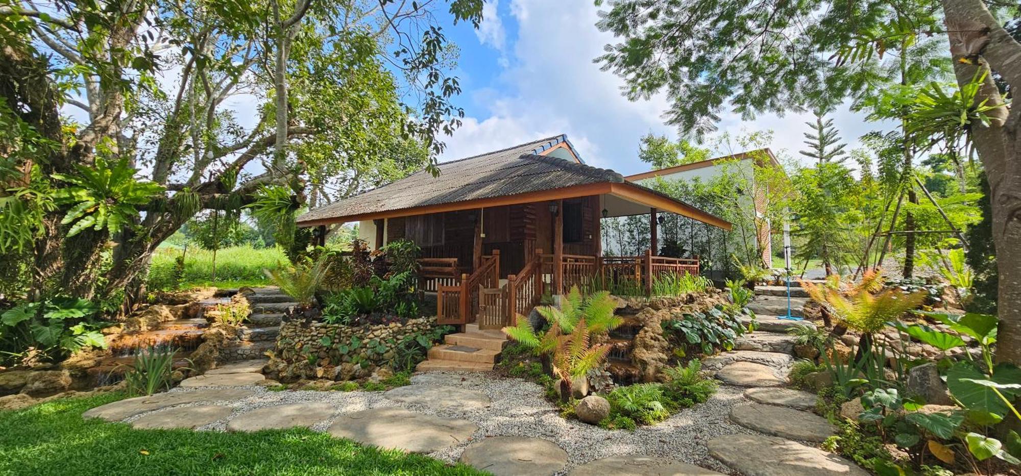 Homdoiintr Farmstay ฮ่อมดอยอินทร์ ฟาร์มสเตย์ Ban Huai Kaeo Exterior photo