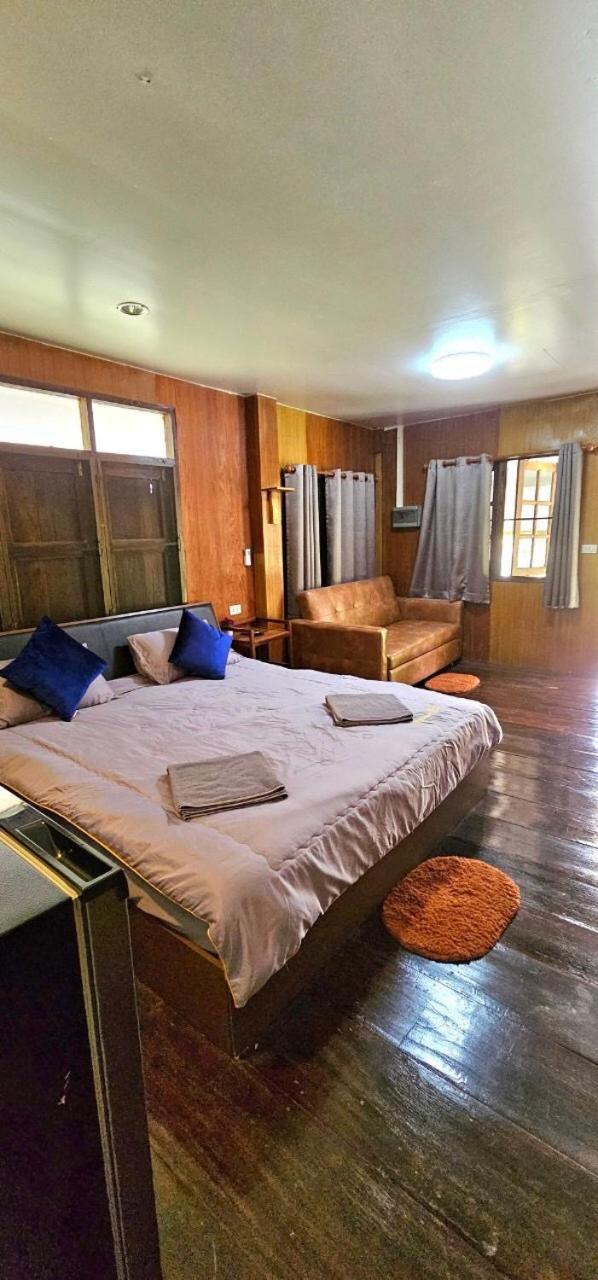 Homdoiintr Farmstay ฮ่อมดอยอินทร์ ฟาร์มสเตย์ Ban Huai Kaeo Exterior photo