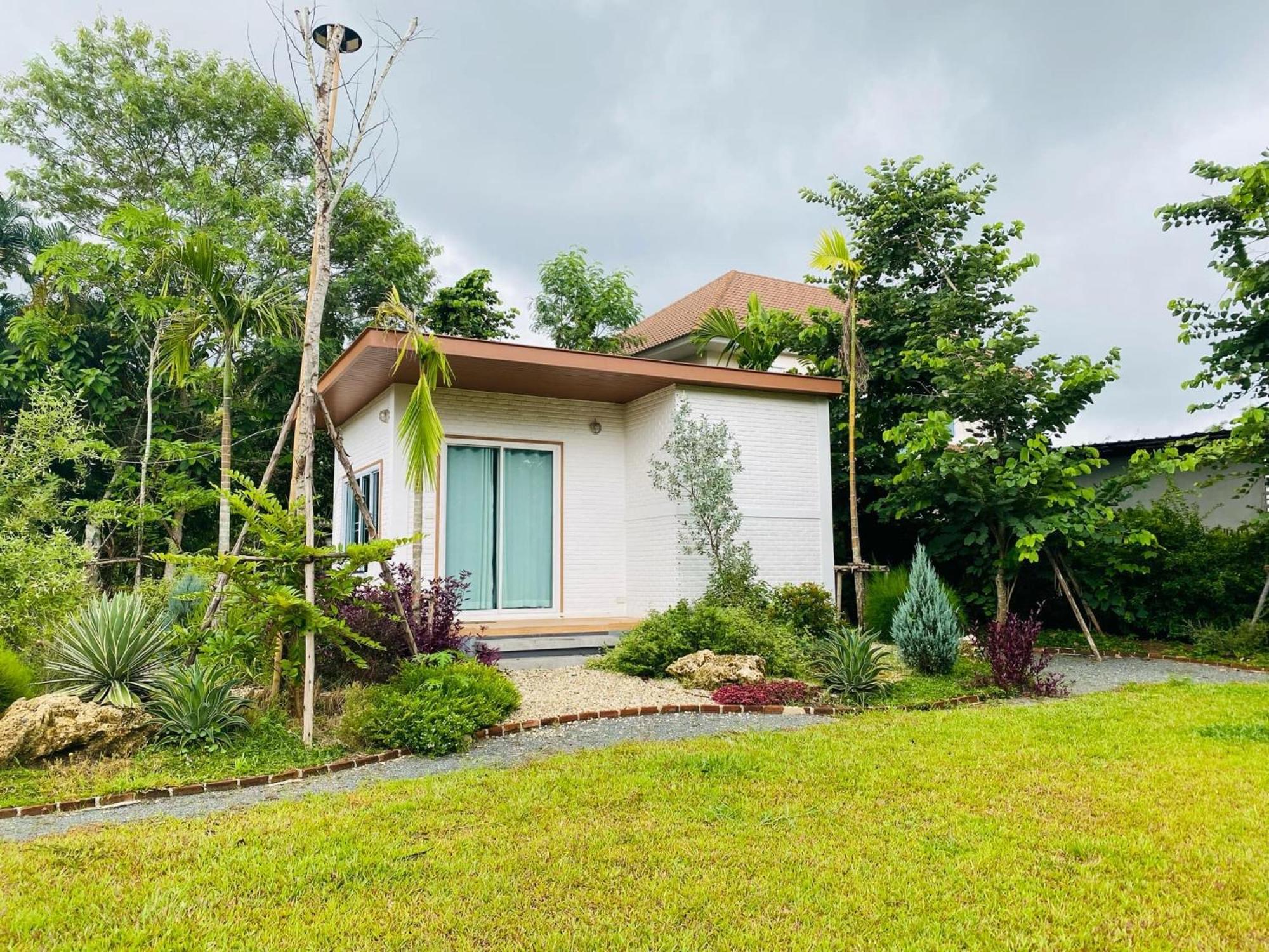 Homdoiintr Farmstay ฮ่อมดอยอินทร์ ฟาร์มสเตย์ Ban Huai Kaeo Exterior photo